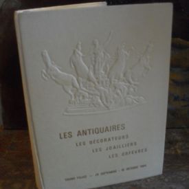 Les antiquaires les decorateurs les joailliers les orfevres au grand palais
